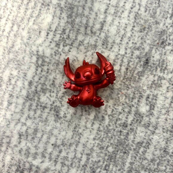 Red Stitch Figurine Holding an Ice Cream - Picture 1 of 3